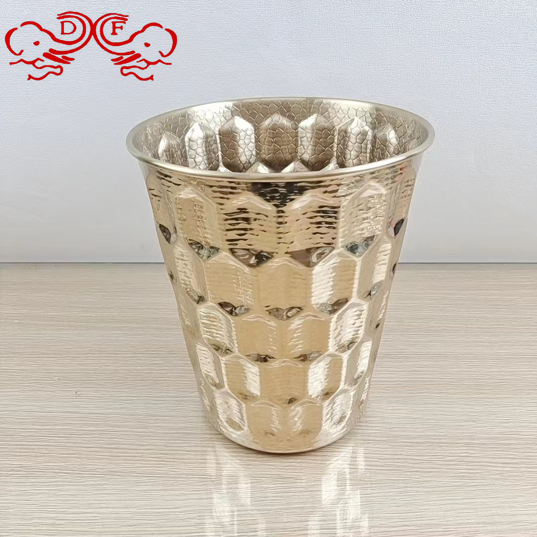 DF68050 دلو من الفولاذ غير القابل للصدأ، دلو من النبيذ الأحمر، دلو من الماس، دلو الثلج DF Tradinghouse في حانة فندق CTV في الكافتيريا Item Picture