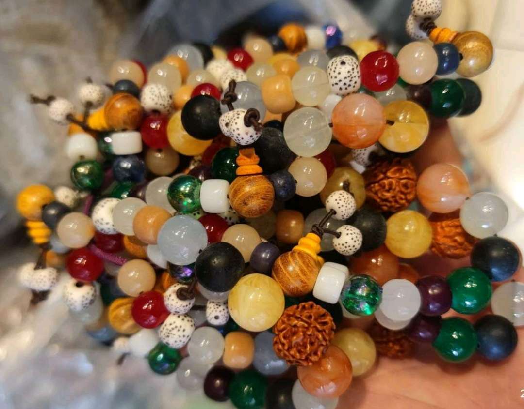 礼品货源 手串批发把玩儿手串金刚菩提手串 鸡翅木手串红酸枝手串细节图
