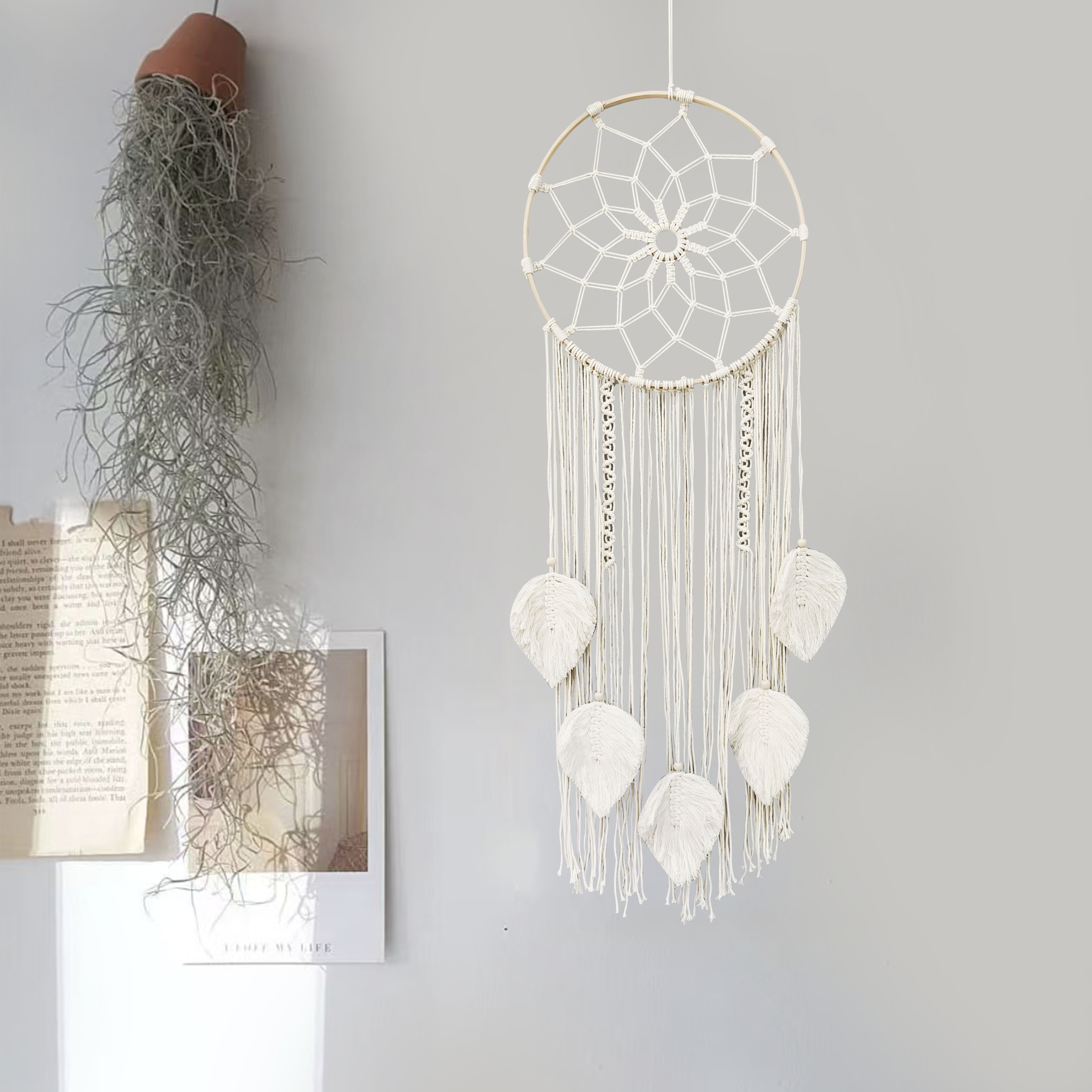 Nordic-style decorative dreamcatcher tapestry, creative hand-woven gifts, homestay home, interior wall decoration, wall hanging details Picture