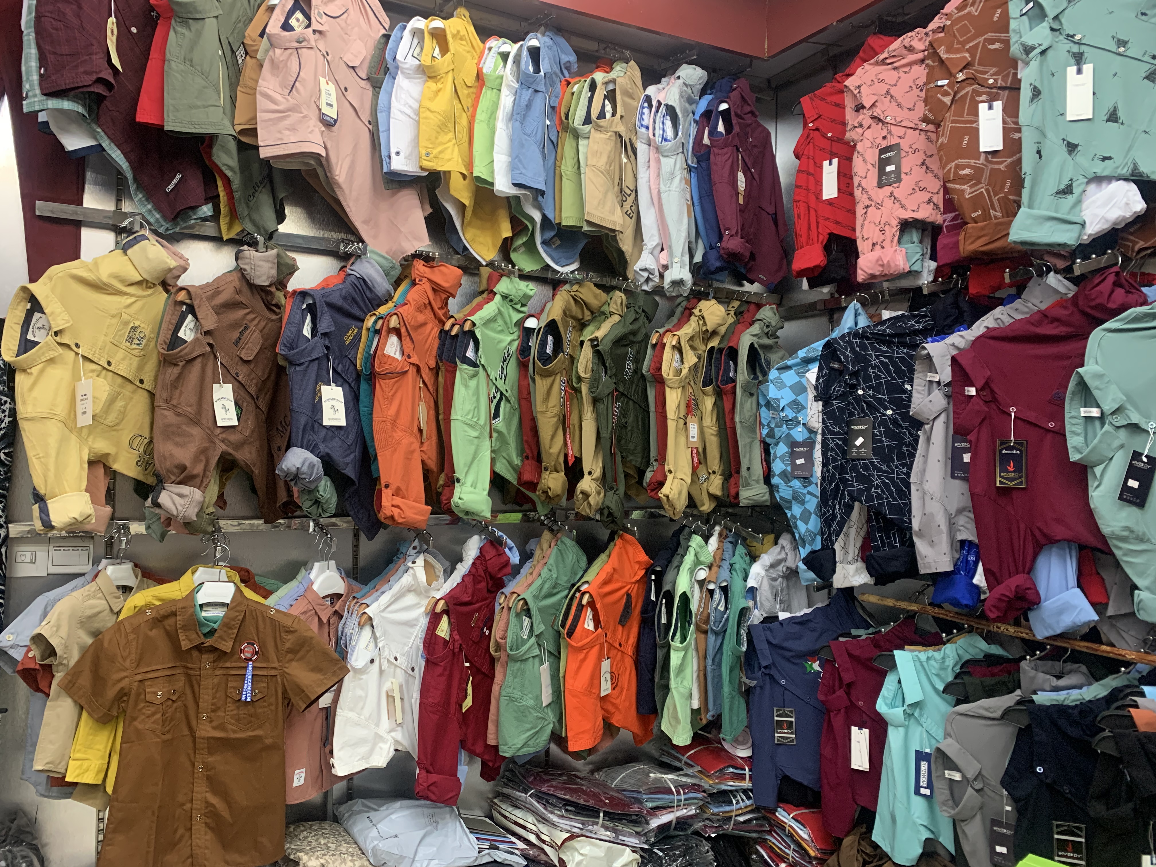 Yiwu Libo Clothing Store describe pic - 2
