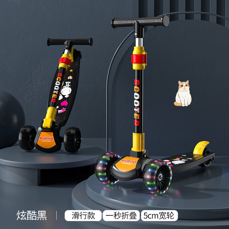 滑滑车儿童卡通/恐龙儿童行车/滑步车儿童/童装童裙/滑板车细节图