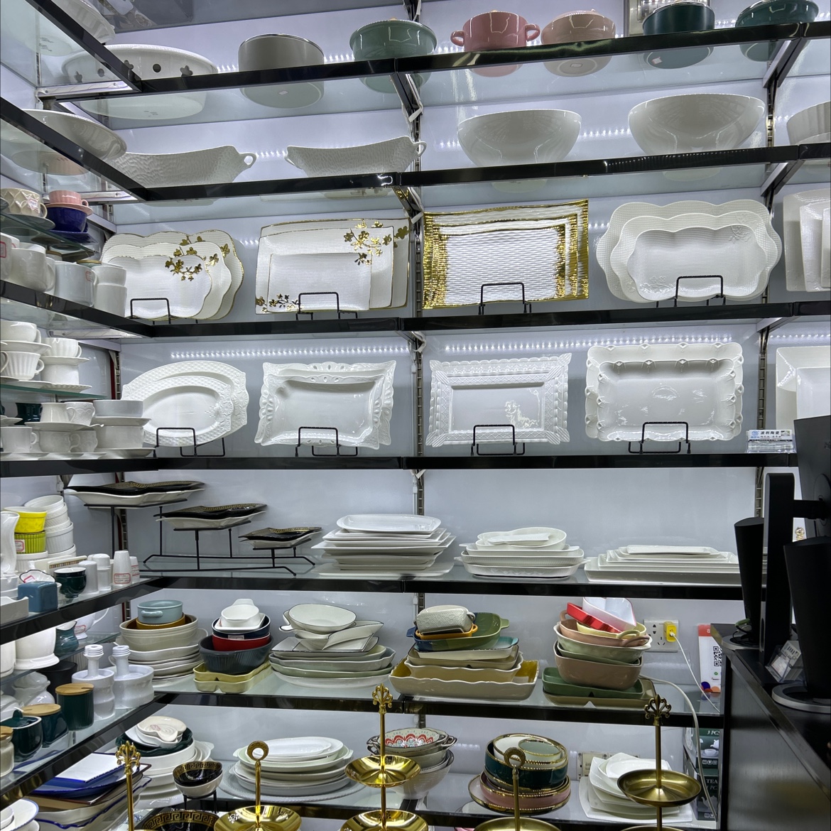 Polly Ceramics describe pic - 1