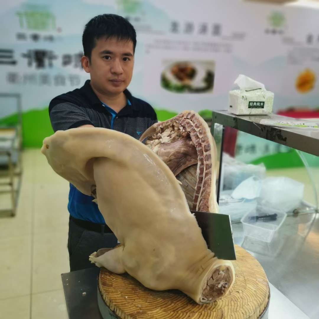 羊肉零食实物图