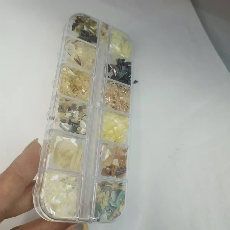 日式12款美甲贝壳片不规则幻彩碎石美甲指甲贴片装饰饰品详情3