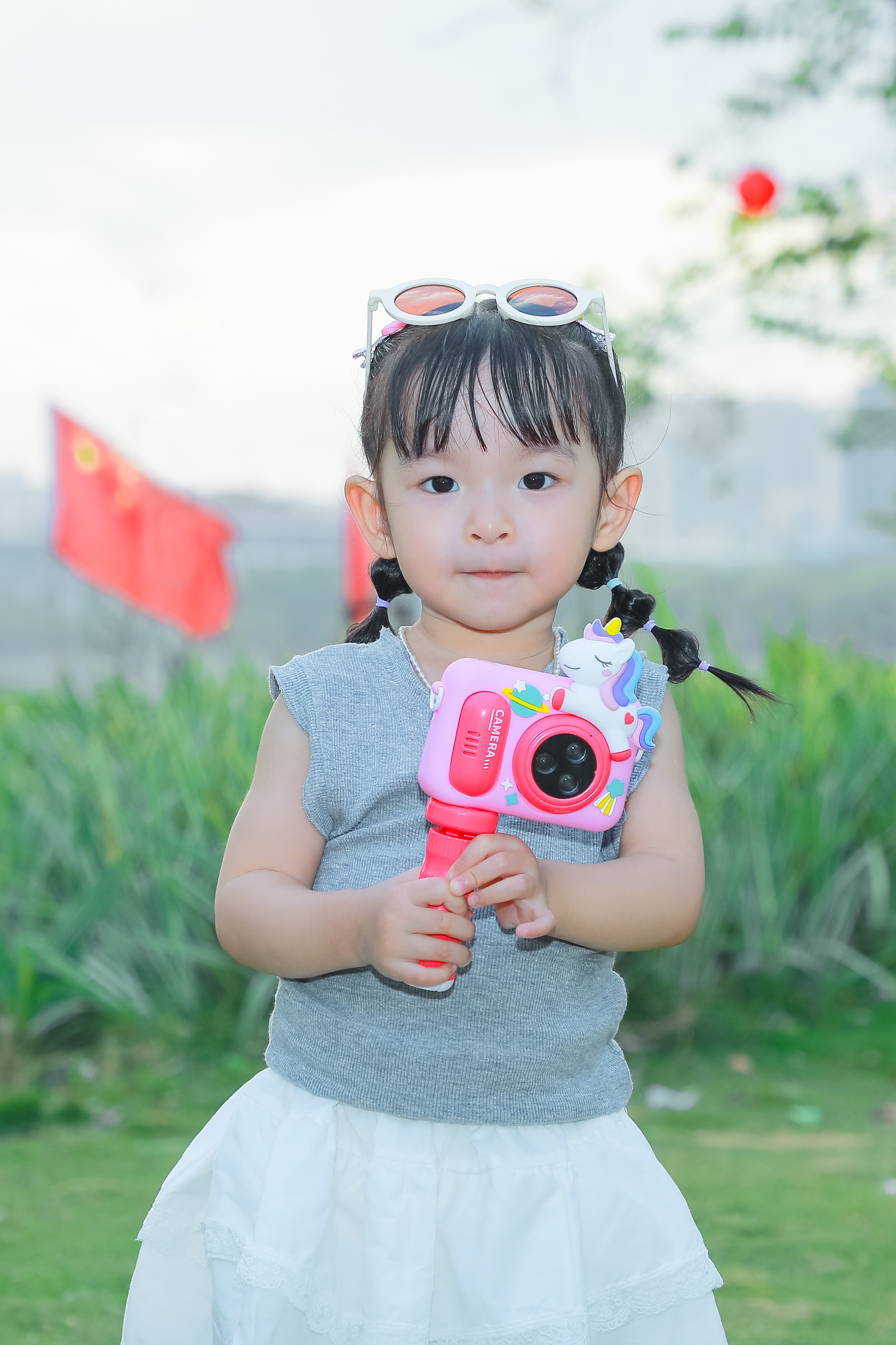 A new mini KULUOMI camera for students, featuring high-definition cartoon toys and small single-lens reflex cameras Specification image