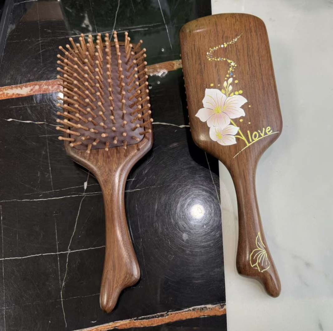 气囊按摩梳子大板梳木梳子家用女士长发专用美容美发头部按摩彩绘工艺