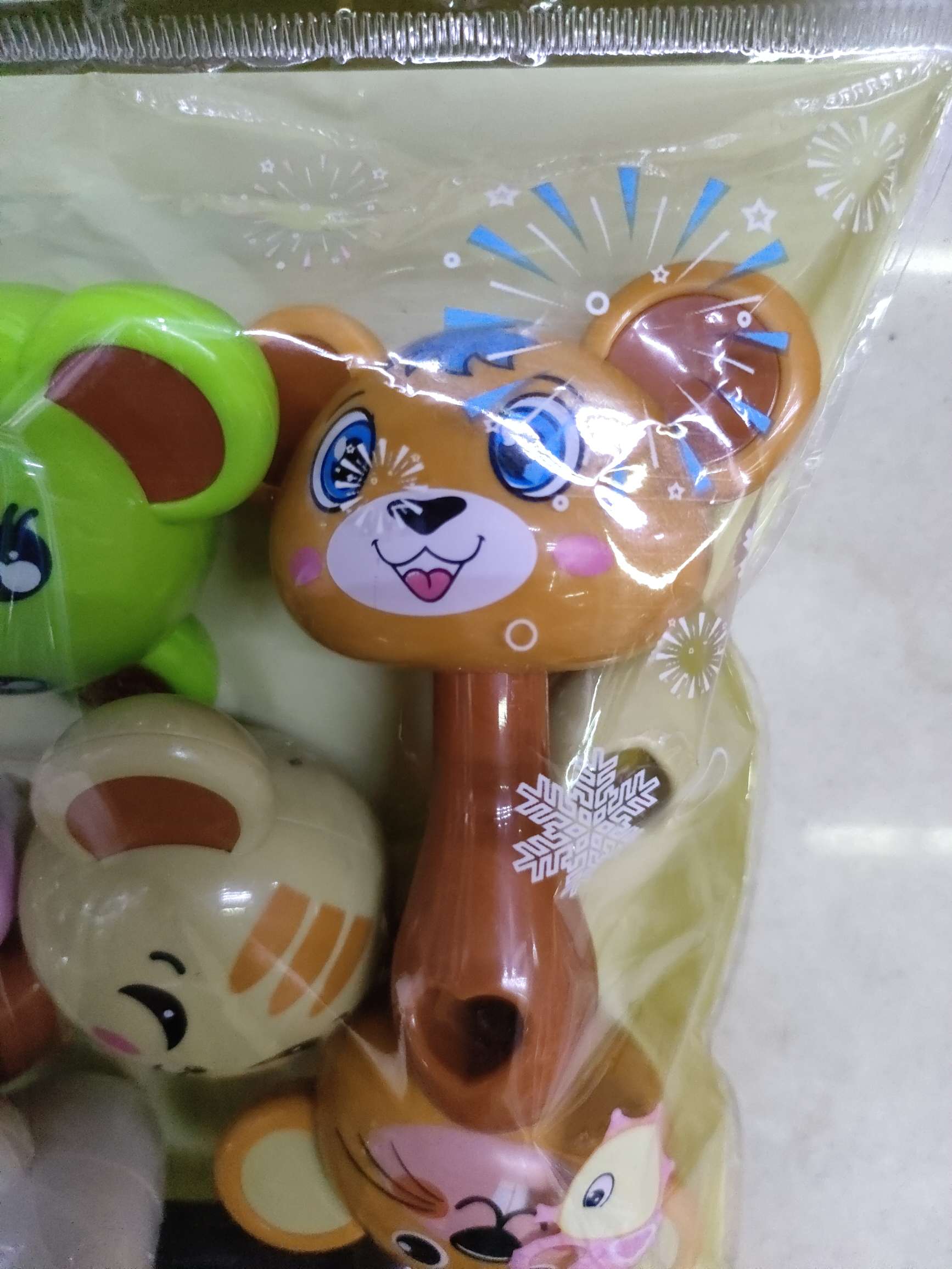 婴儿摇铃动物造型手摇沙锤，opp袋包装。6只/袋，4.2元/袋，288袋/箱。婴儿玩具新款时尚热销详情图5