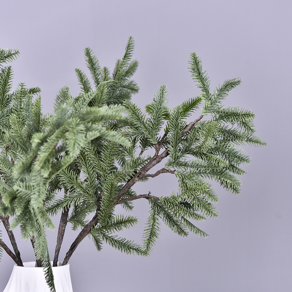 Factory direct sales of simulated touch Perilla leaves, flower arrangements, leaf materials, simulated plants, soft furnishings, wedding and banquet landscaping, and simulated plants 11 Application Scenario