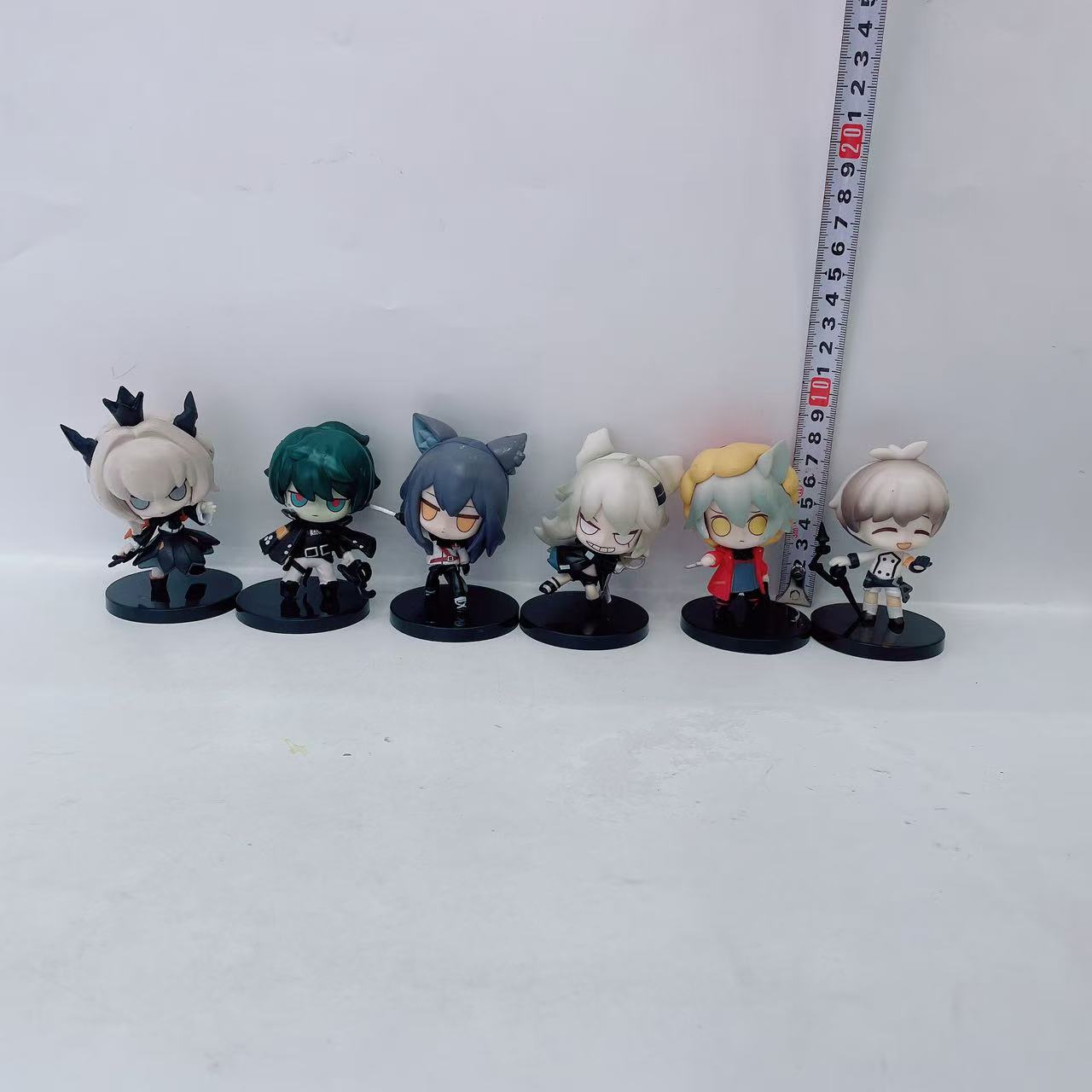 Wholesale of 6 holiday figurines, anime-related figurines, cake decorations, car ornaments and gashapon details Picture