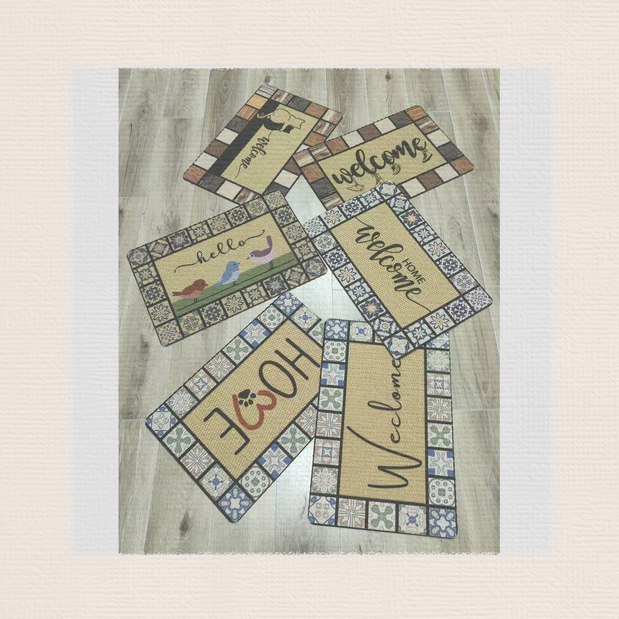 European-style floor mat, pineapple pattern high-definition printed floor mat, foot mat, absorbent door mat, anti-slip mat, kitchen mat, bathroom mat, PVC base, polypropylene fabric, multiple patterns available for mixing, size 40*60cm Application Scenario