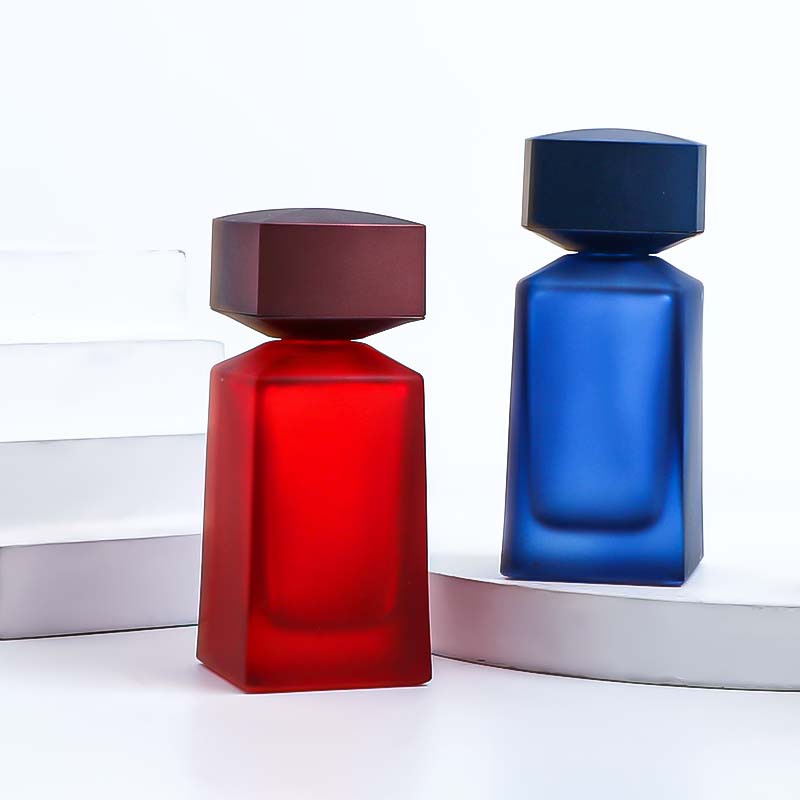 50ml perfume dispenser, spray bottle, high-end glass, portable travel, exquisite perfume bottle, empty sample bottle dispenser Application Scenario