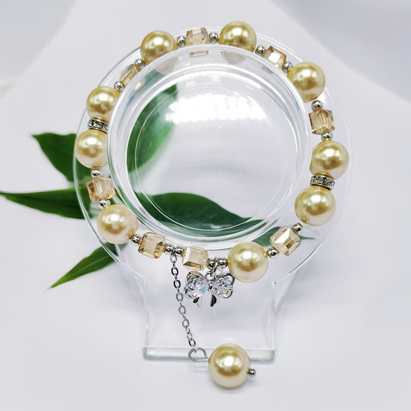 施家珍珠锆石领结手链金色系手链大众轻奢设计高级感高颜值高品质饰品手串网络爆款2024新款详情图2