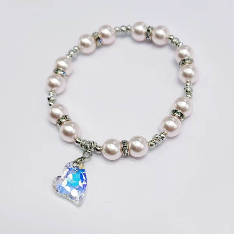 Shi Family Pearl Crystal heart-shaped bracelet, pink series bracelet, popular light luxury design, high-end feel, high appearance level, high-quality accessory bracelet, Internet bestseller, 2024 new style Item Picture