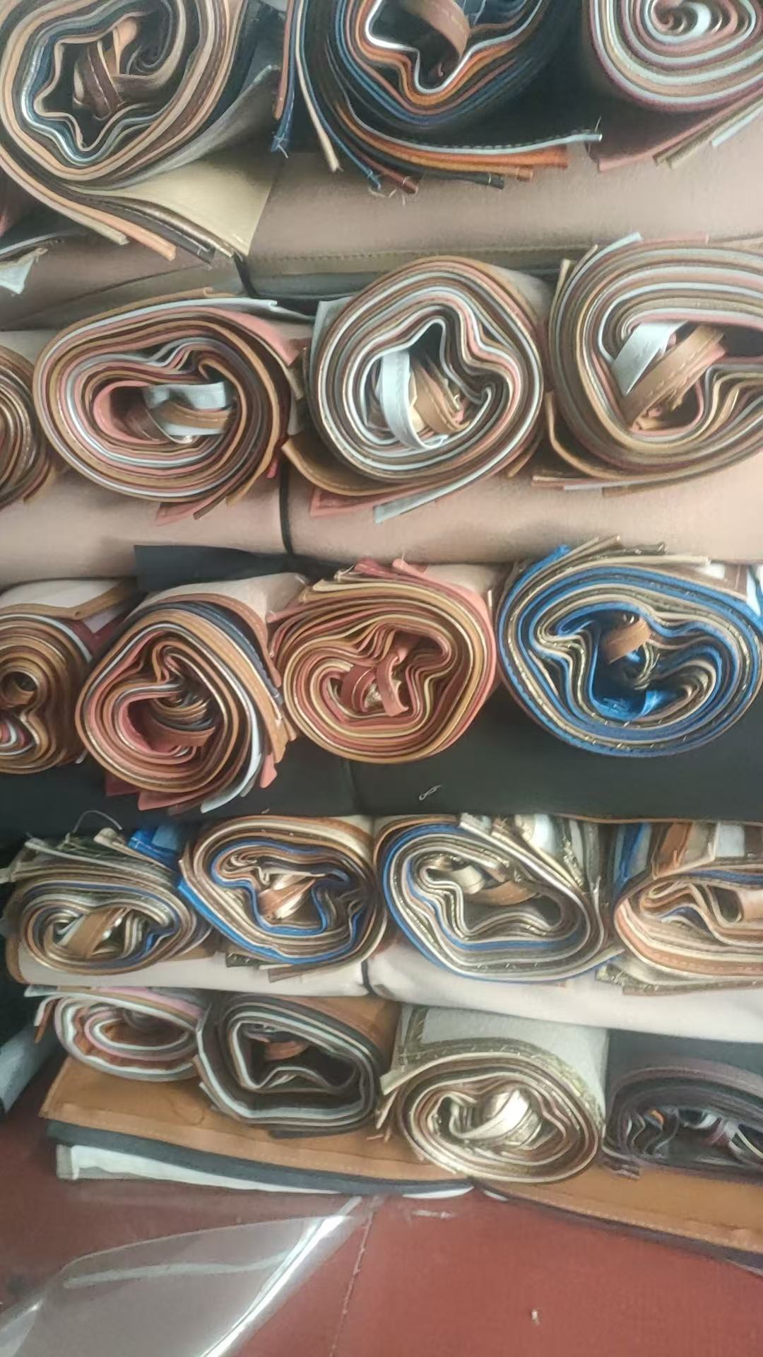 pu leather waterproof and oil-proof apron for gardeners' market kitchen work apron Item Picture