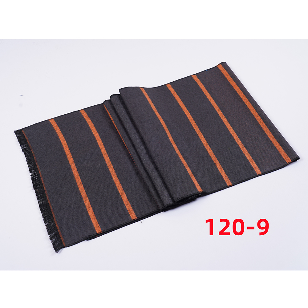 New Autumn And Winter New Men's Scarf Lattice Warm Europe And The United States Simple Business Leisure Young Neck Manufacturers Wholesale 2024 Striped Scarf Wholesale Customization Application Scenario