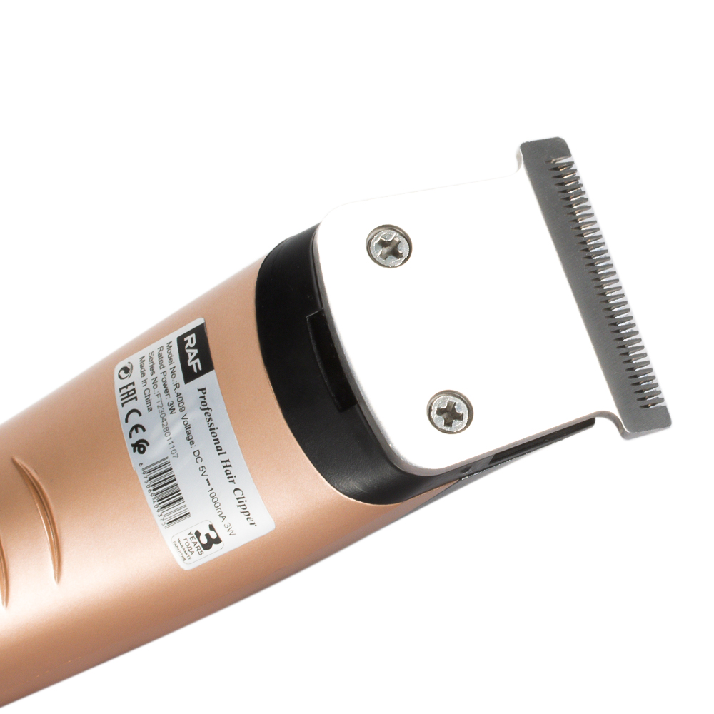 RAF Cross-border new product electric hair clipper, multi-functional electric clipper, hair shaving set, electric clipper, USB interface R.4009 Application Scenario