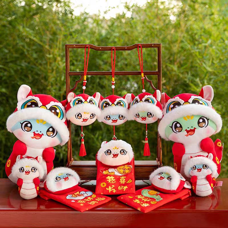 Cute and adorable snake plush toys for the Year of the Snake in 2025 Application Scenario