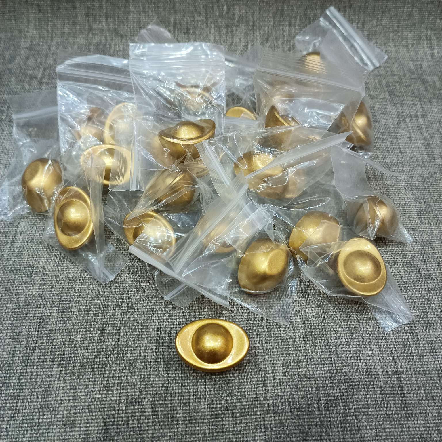 中公工艺金元宝银元宝小元宝实心元宝2.5公分旅游纪念品送礼送长辈礼物金山银山银锭子黄金万两小摆件家居用品小饰品小元宝摆饰详情图6