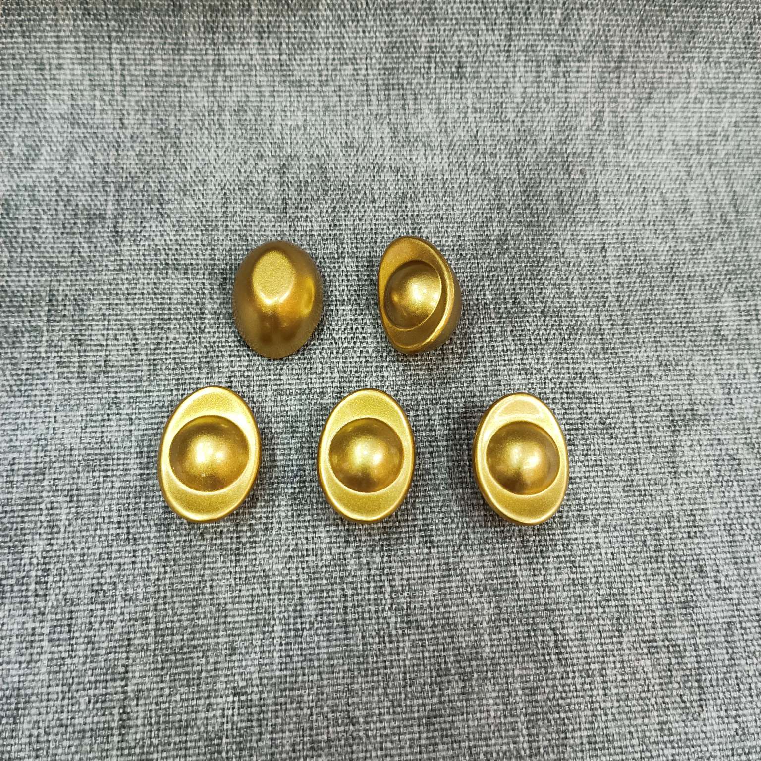 金属工艺品实物图