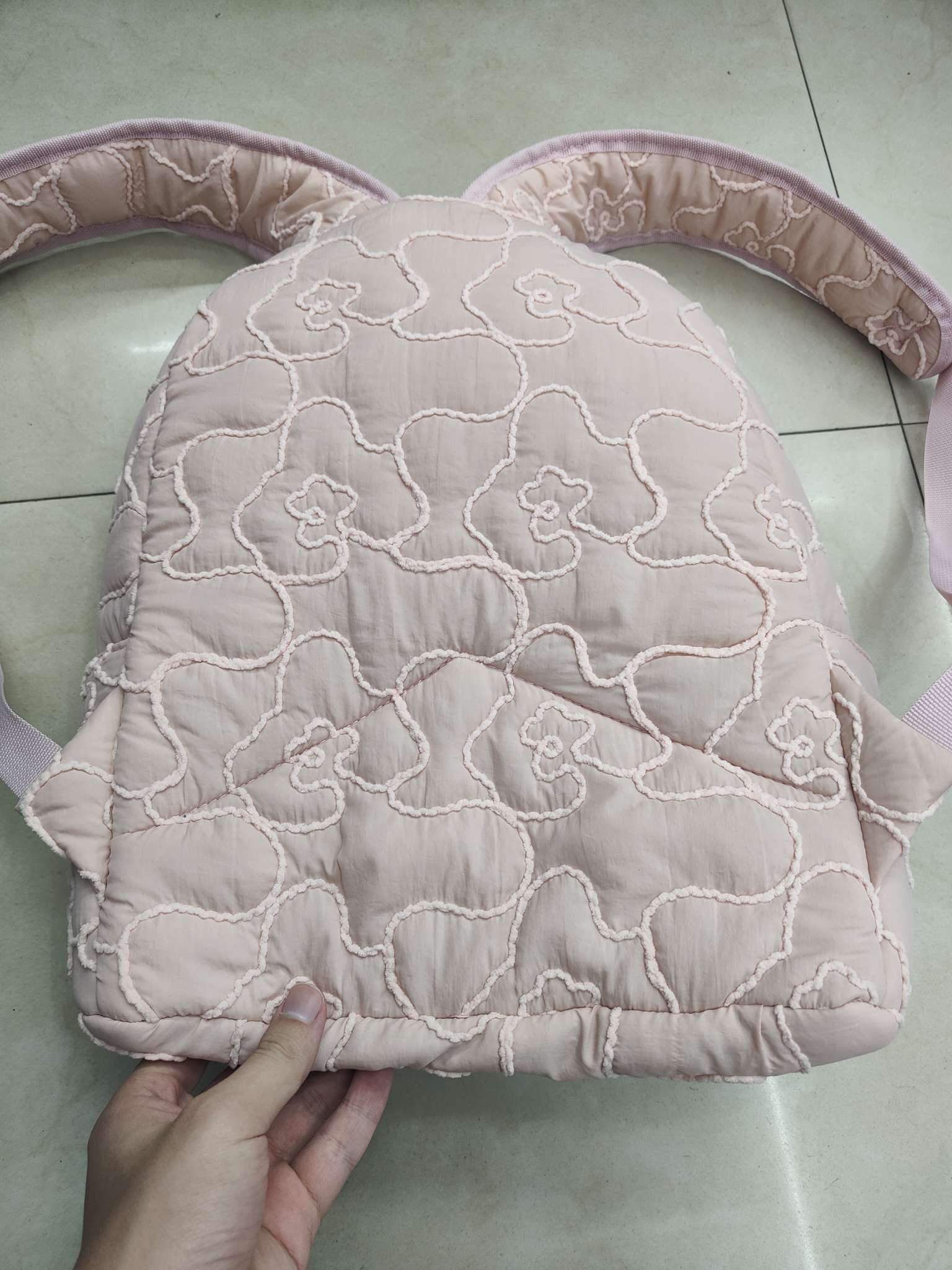 双肩背包实物图