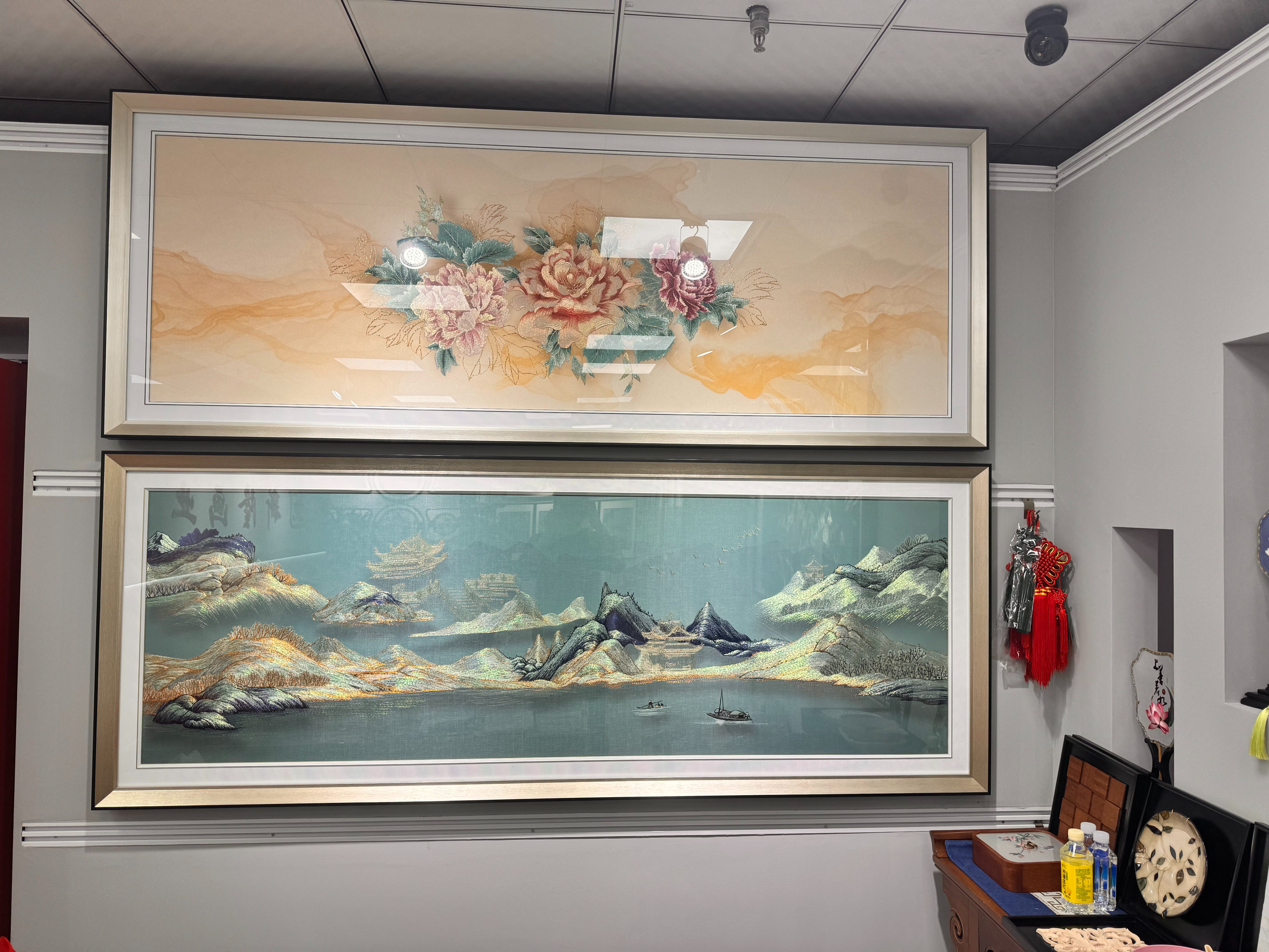 客厅苏式办公室沙发电视墙背景刺绣画厂家墙画装饰画