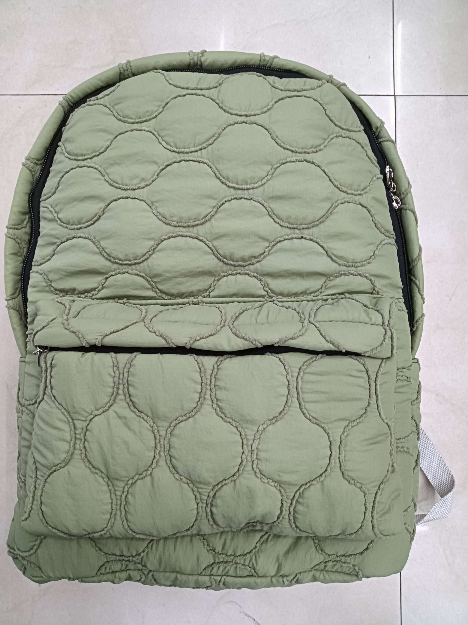 双肩背包男女款电脑背包 青少年出行旅行箱包皮具 时尚休闲双肩包 大容量防水耐磨背包产品图