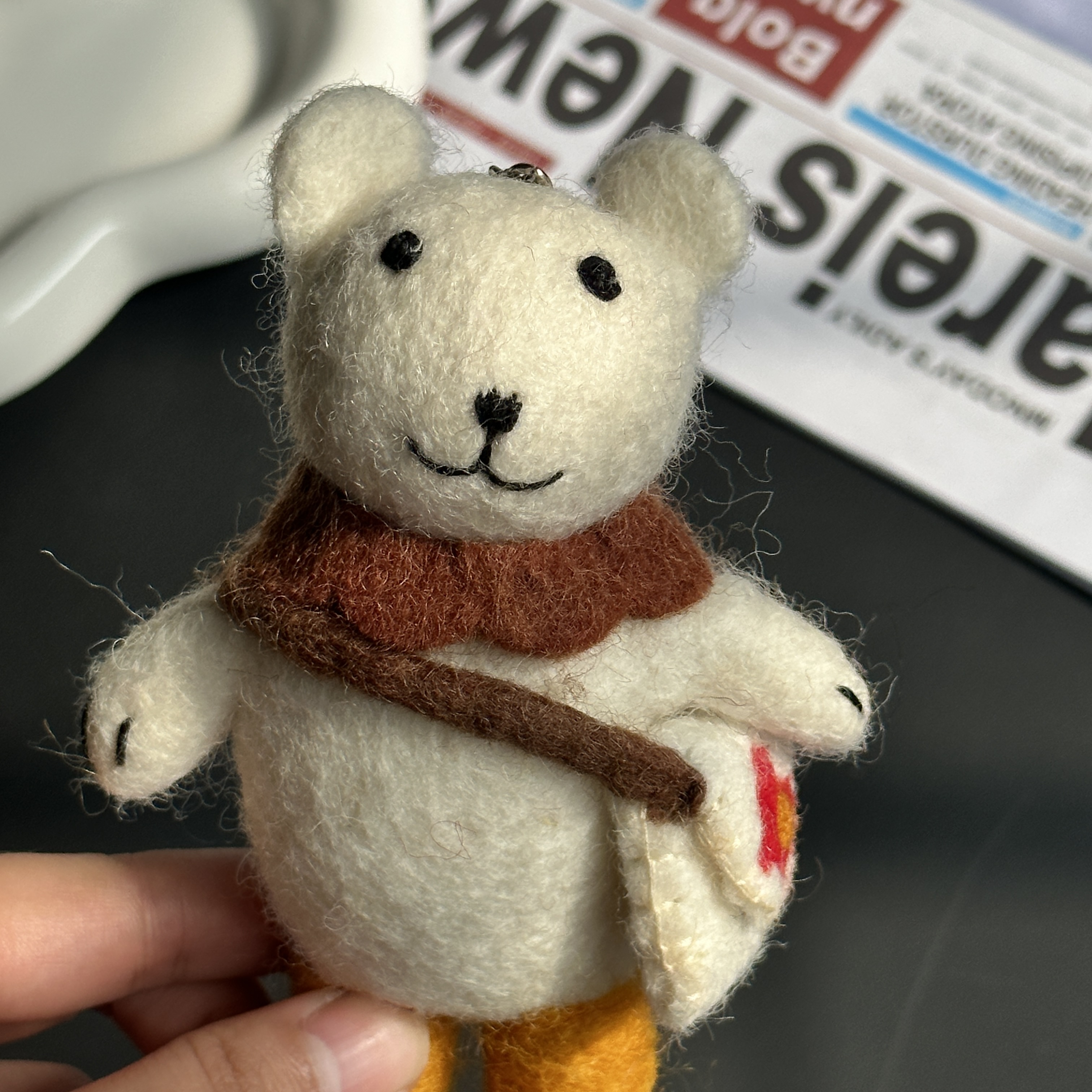 果蔬系羊毛毡挂件miu系包挂高颜值玩偶钥匙扣配饰配件饰品挂件详情16