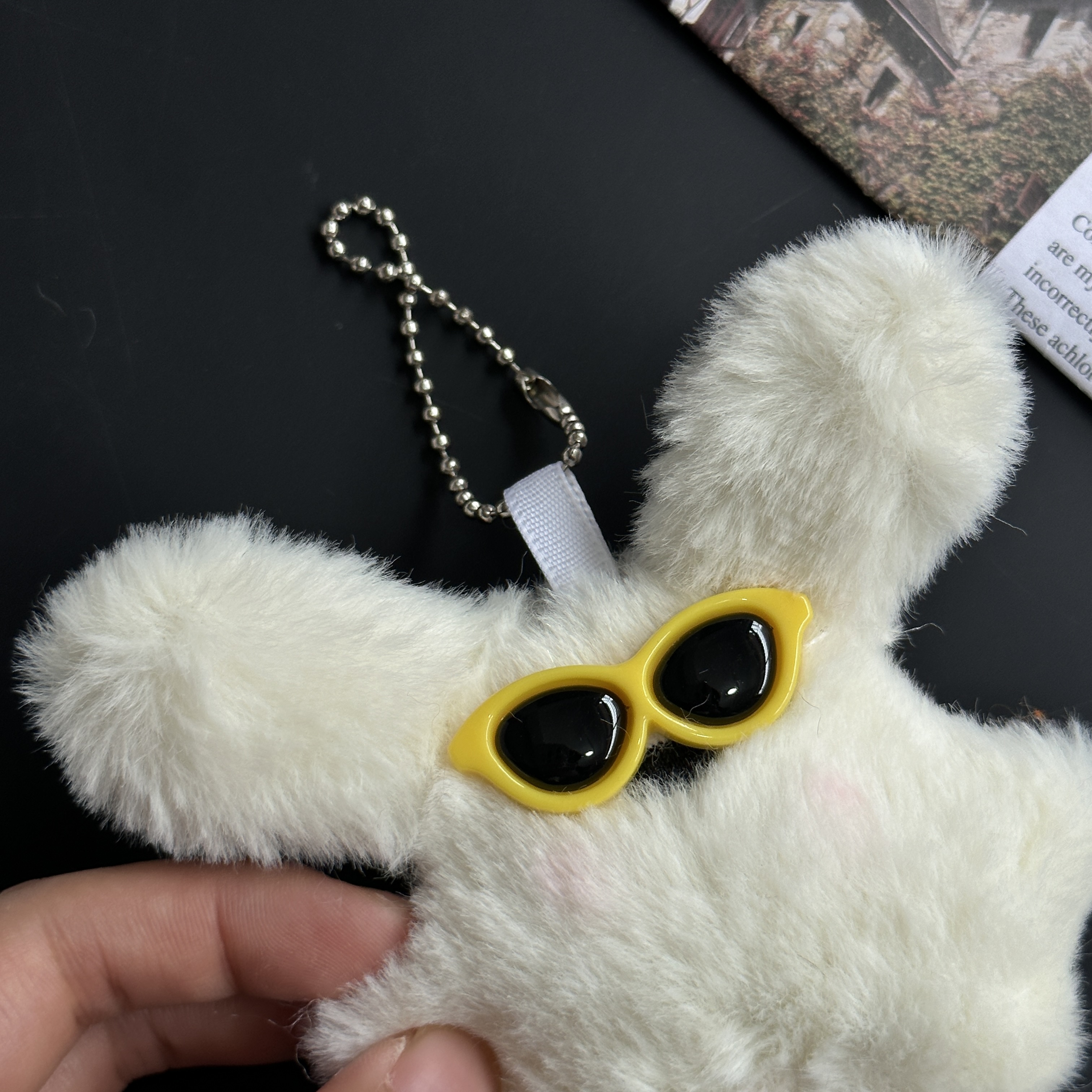 可爱毛绒墨镜兔兔miu系包挂挂件高颜值ins风钥匙扣挂饰配饰配件详情6