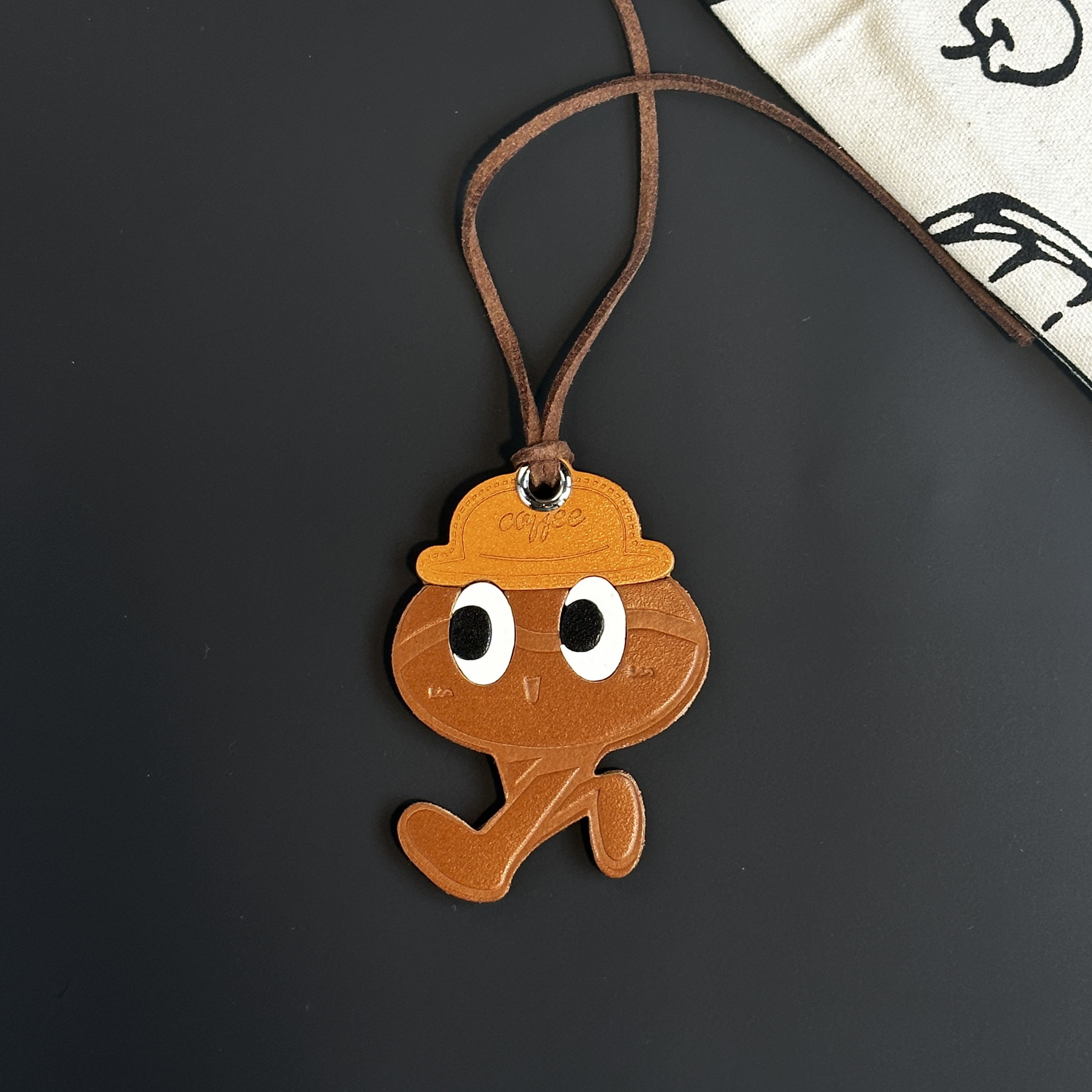 腊肠狗手绳包包挂饰合集可爱高颜值皮质挂件好寓意钥匙扣组合挂件详情10