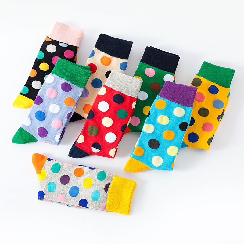 New mid-calf socks for women in autumn and winter, European and American ins style cotton socks with polka dot patterns, hip-hop skateboarding socks in stock for wholesale Specification image