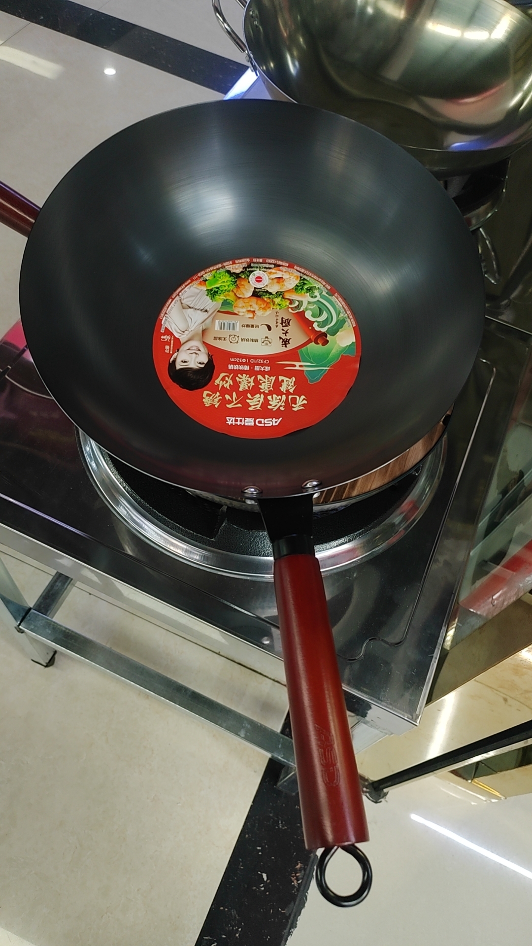 Aishida uncoated non-stick wok, traditional iron wok, old-fashioned wok, household gas stove, induction cooker, suitable flat pan, cookware, aluminum wok, kitchenware, glass lid wok, iron wok, non-stick wok, foreign kitchen utensils, gift cookware pic 6