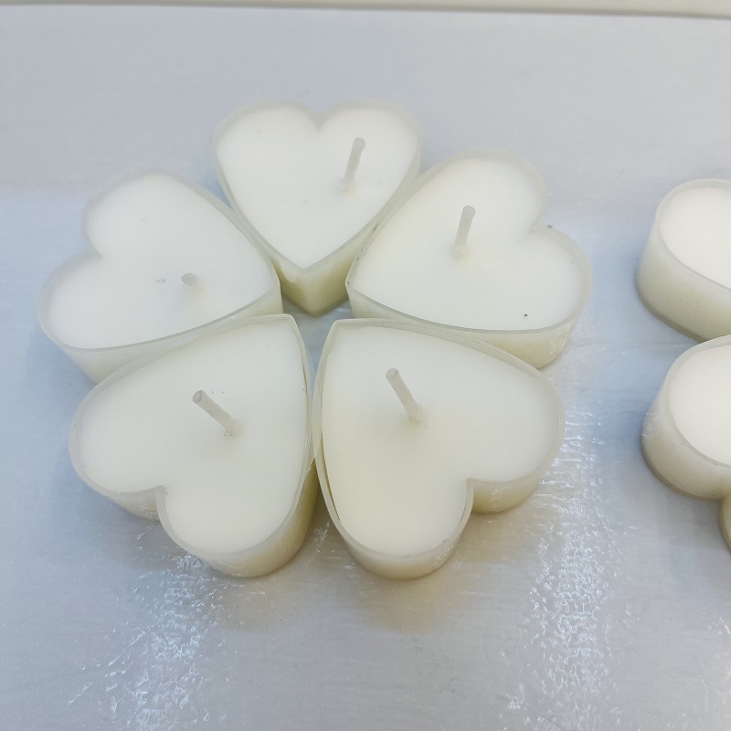 Proposal heart, scented candles, wedding gifts, scented presents, birthday candles, paraffin ornaments, decorative candles, scented candles, Christmas tree candles, happy birthday candles, birthday candles, scented candles, Christmas candles Application Scenario