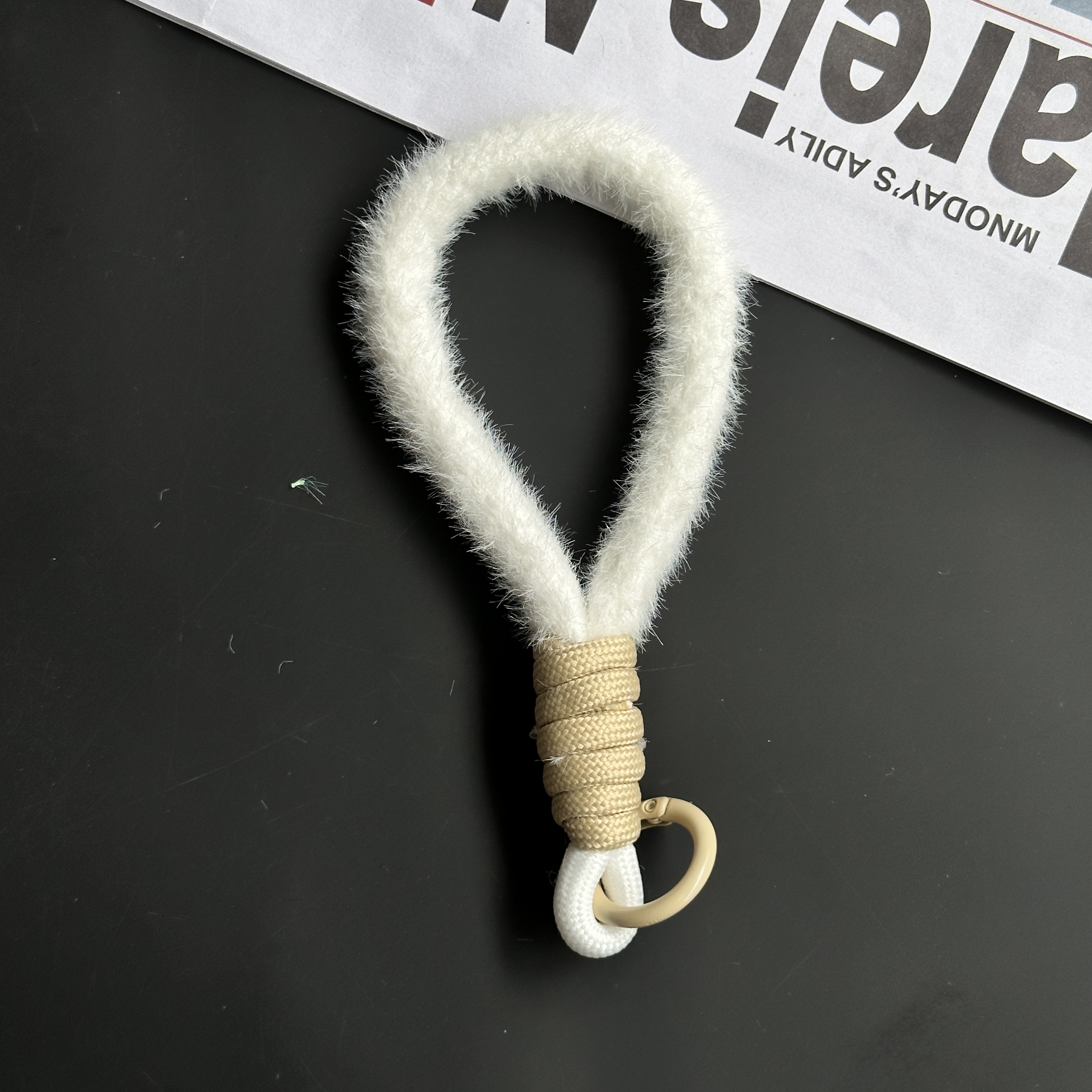 手工编织miu系包挂配饰高颜值ins挂绳挂件手机壳手挽绳钥匙扣配件详情12