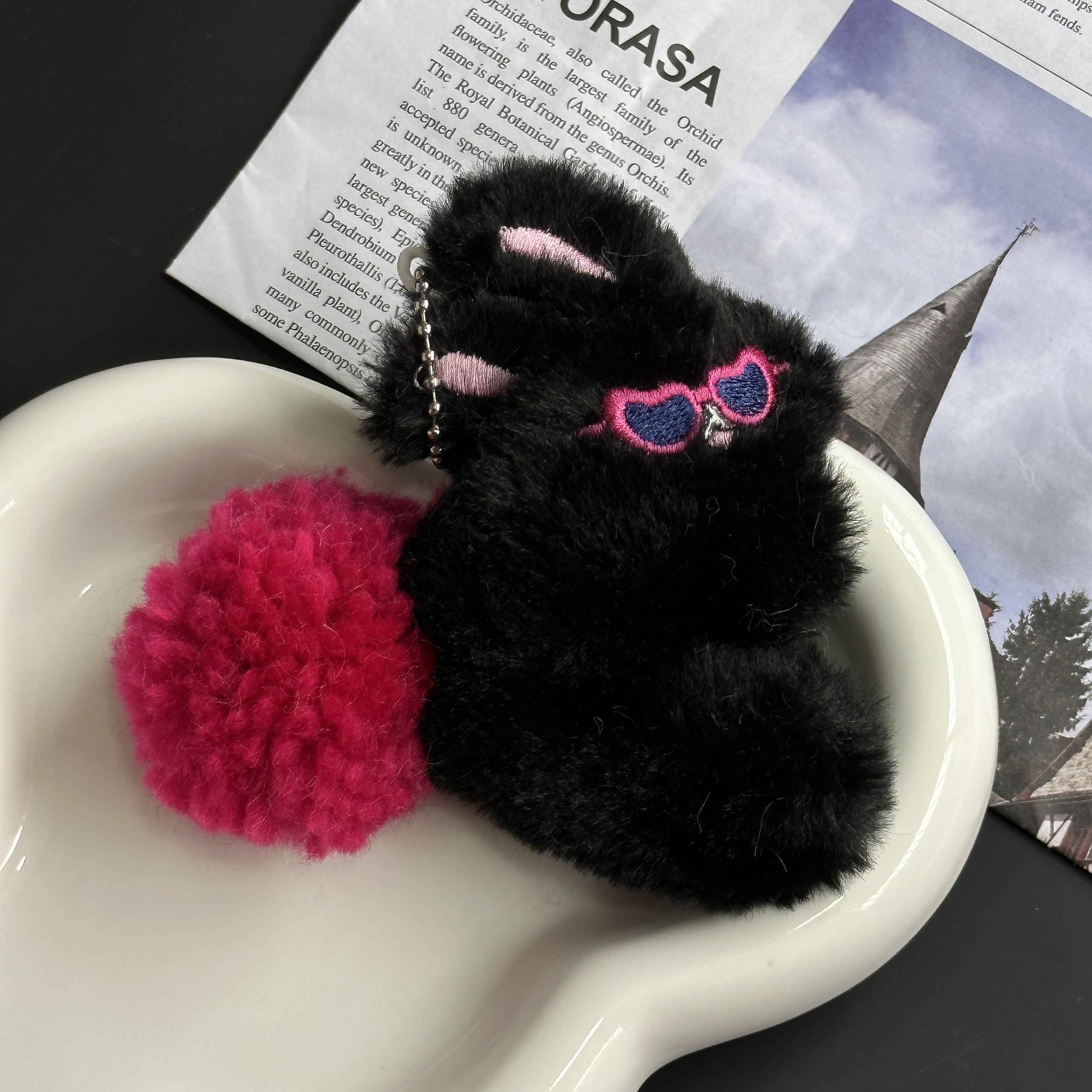 可爱毛绒墨镜兔兔miu系包挂挂件高颜值ins风钥匙扣挂饰配饰配件详情14