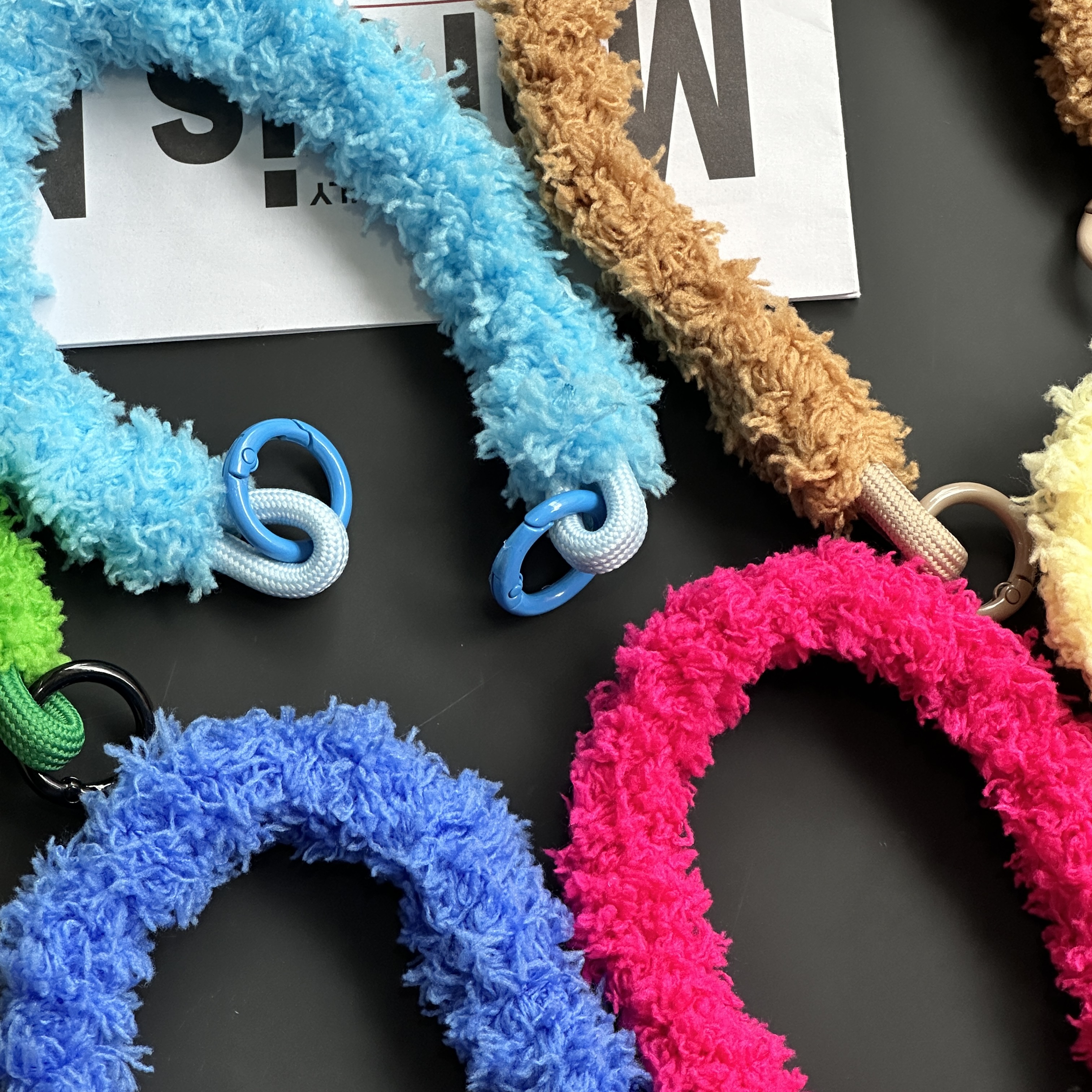 手工编织miu系包挂配饰高颜值ins挂绳挂件手机壳手挽绳钥匙扣配件详情4