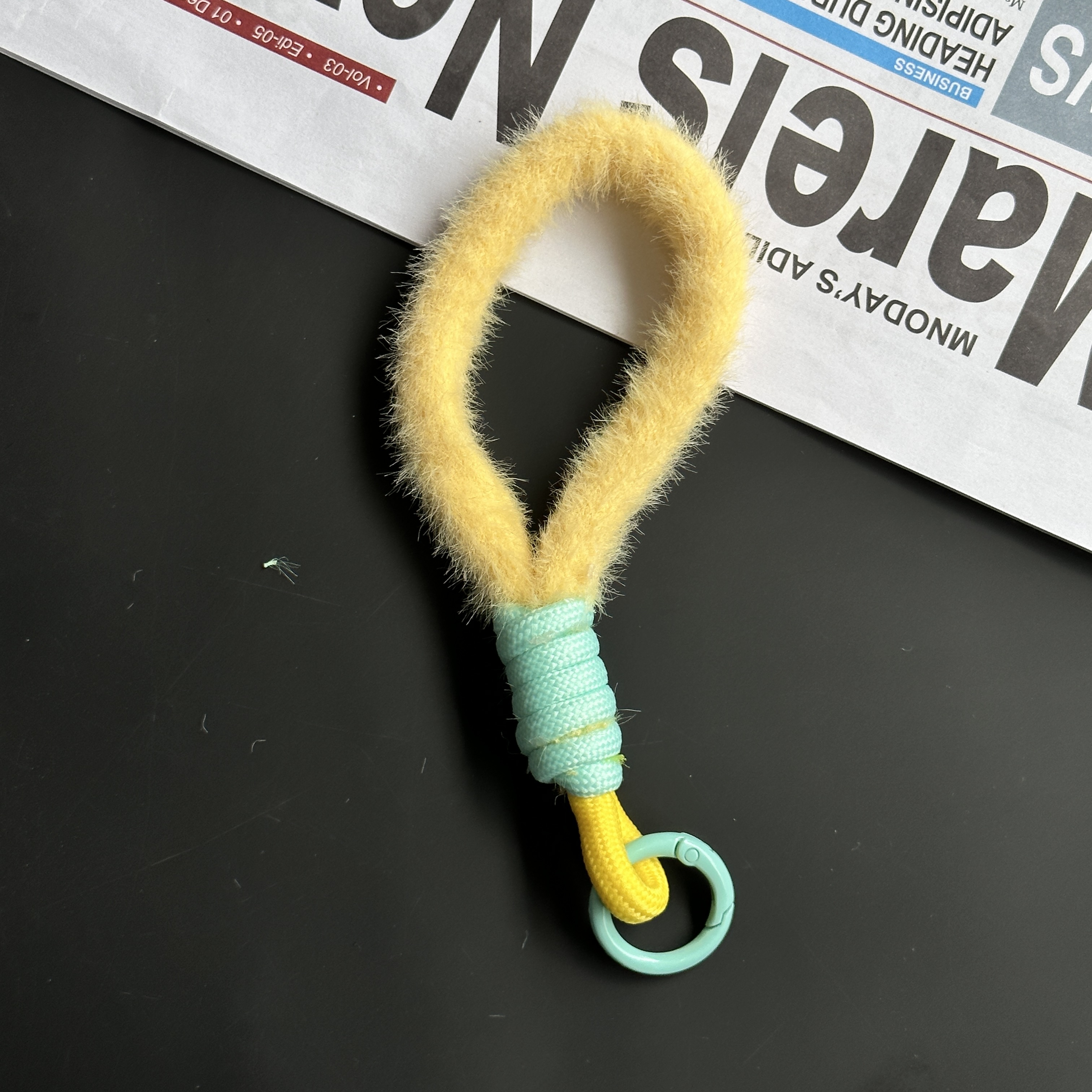 手工编织miu系包挂配饰高颜值ins挂绳挂件手机壳手挽绳钥匙扣配件详情11