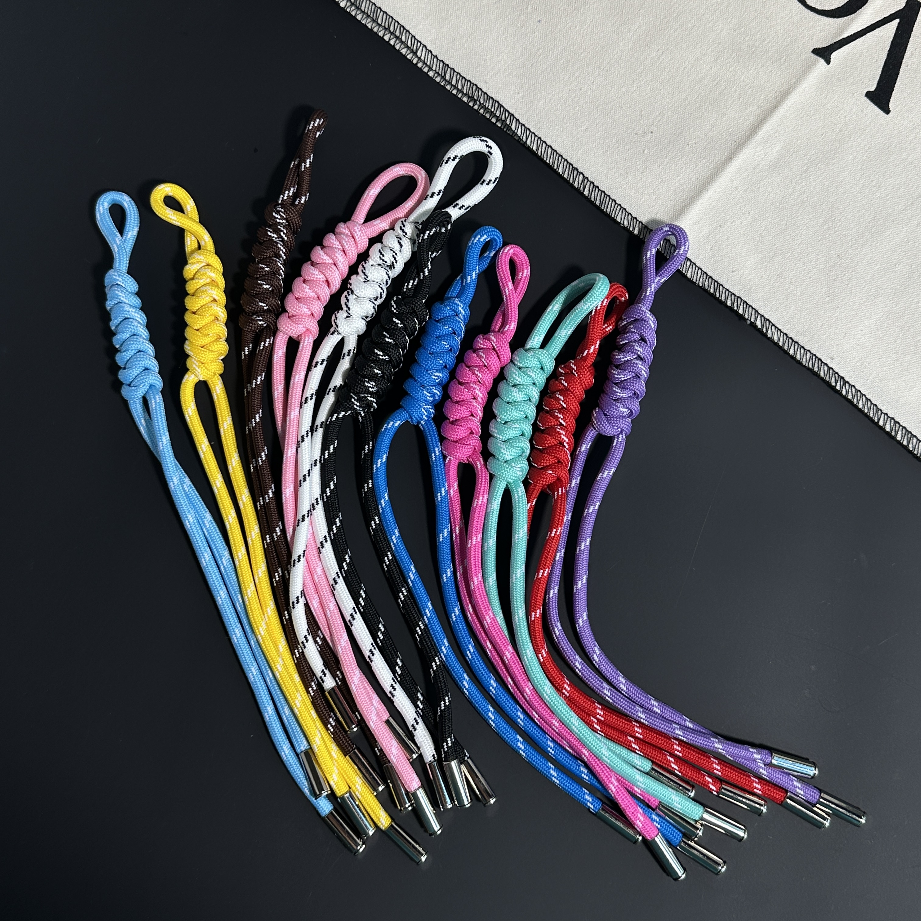 爆款手机挂绳diy手绳编织包包配饰miumiu风钥匙扣装饰挂件挂饰详情4