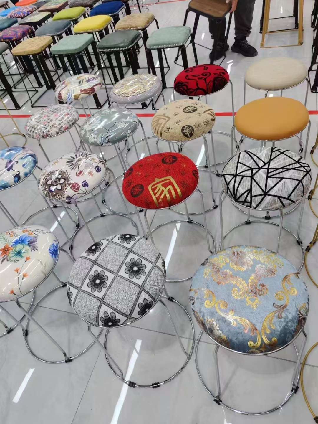 Leather stool Application Scenario