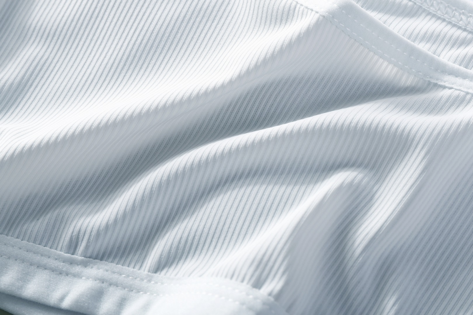 Children's little vests, anti-protrusion ice silk girls' underwear for primary school students, little girls' big children's bras, little vests Application Scenario