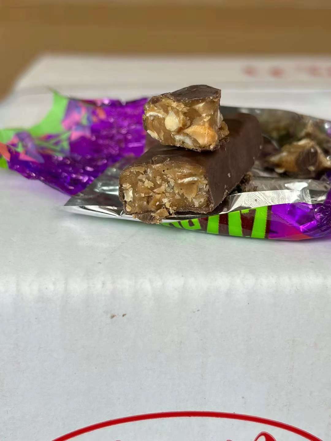 俄罗斯紫皮糖到货，年货糖果货源批发一箱20斤，8.5一斤，15件箱起发。我们的紫皮糖来源自俄罗斯配方详情图8