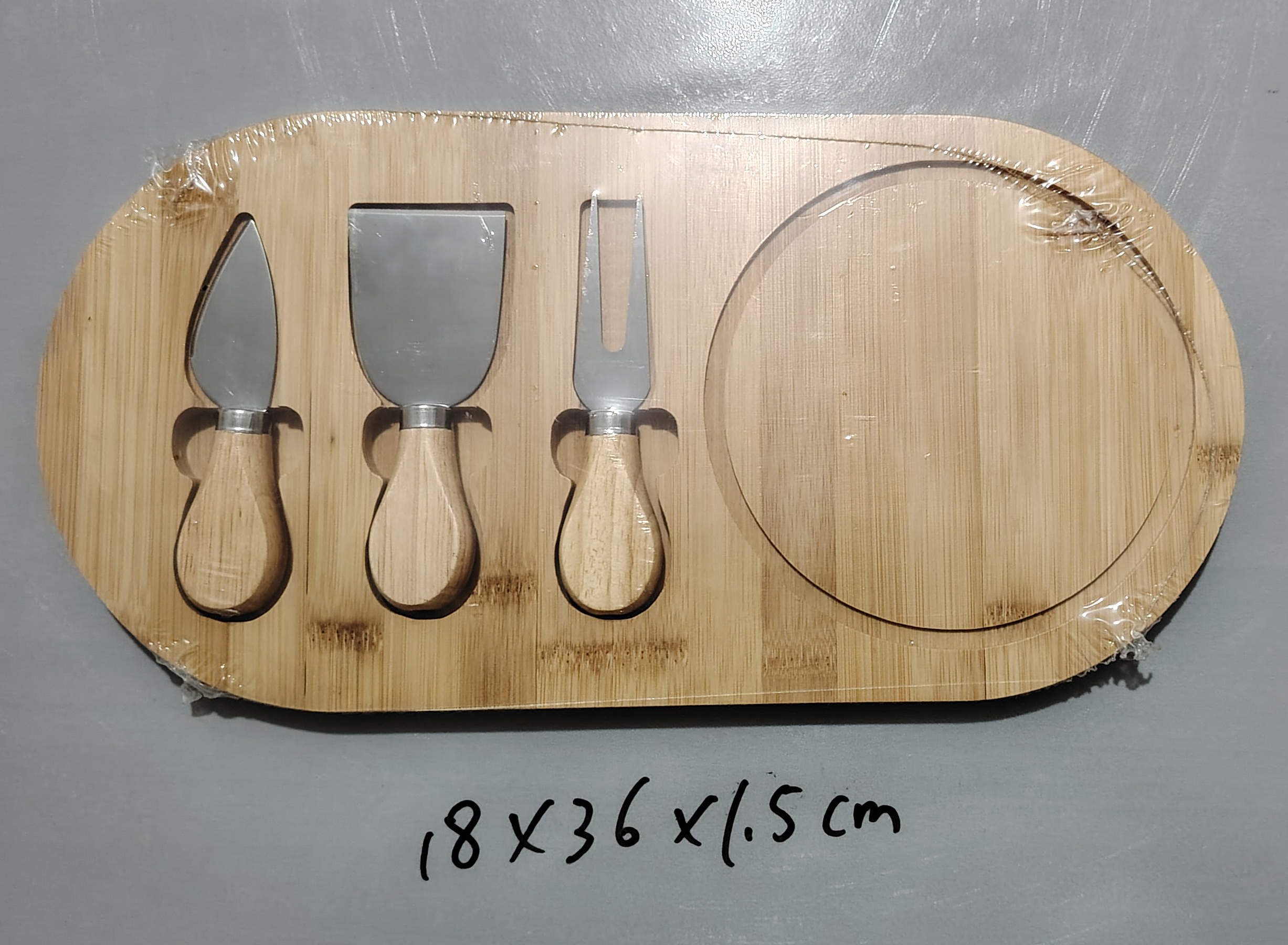 套装切割盘欧式奶酪芝士板刀叉竹木平压 22*22*1.5cm盘子详情2