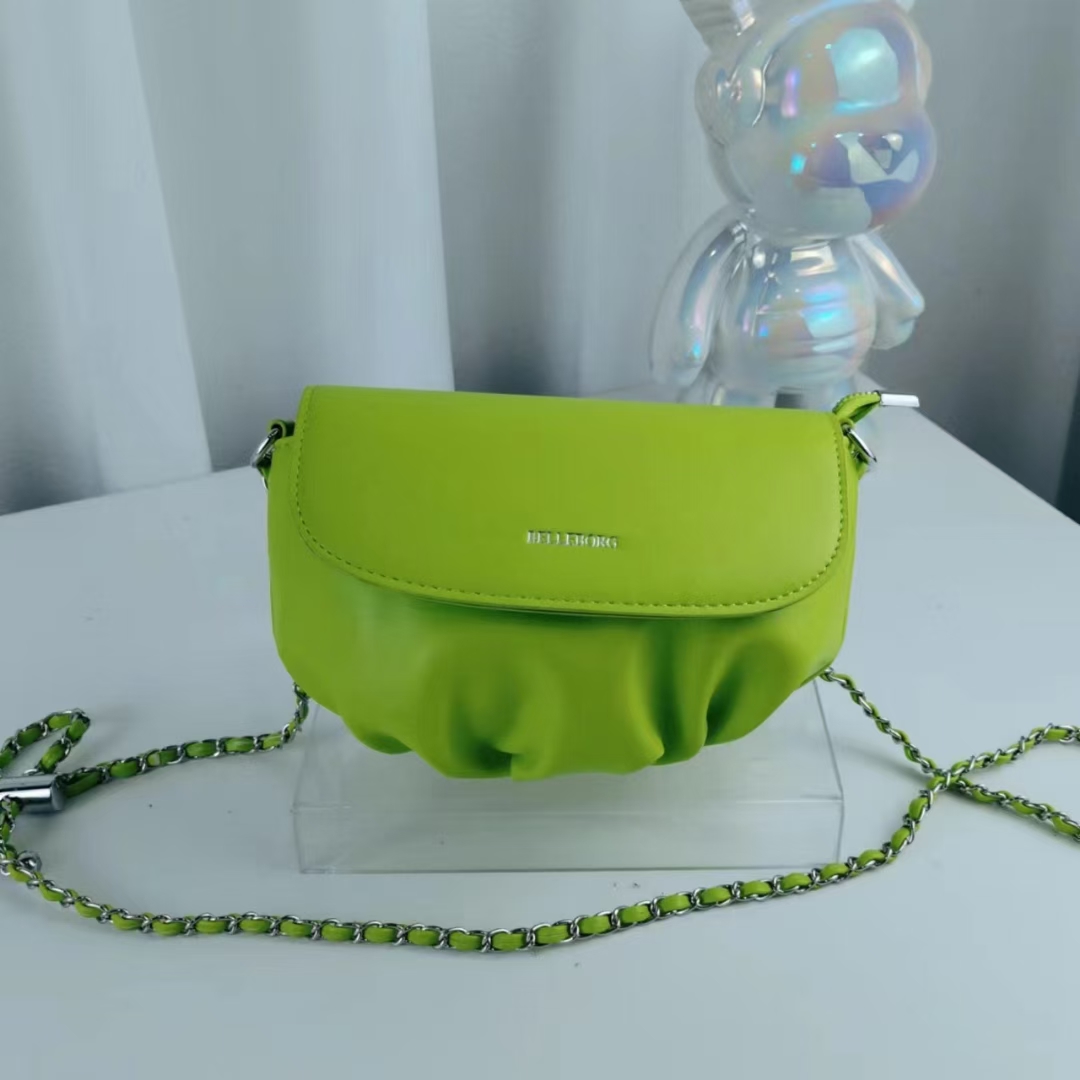 时尚女士包袋 箱包皮具 精致手提斜挎两用 其他款式女包11