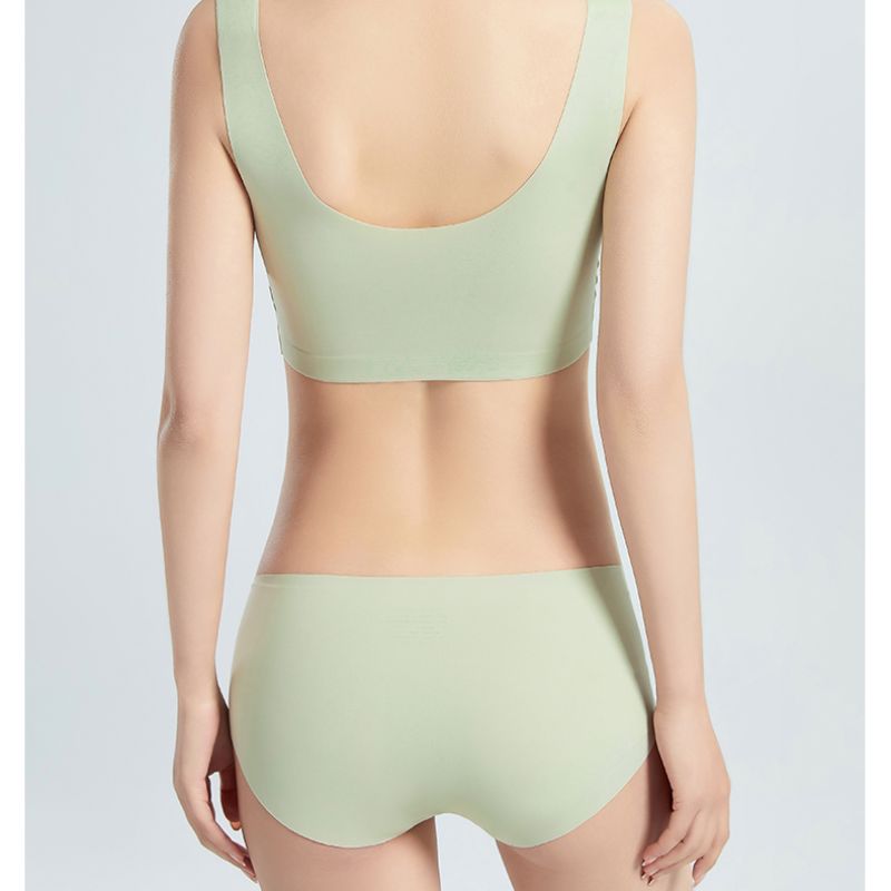 Summer thin back underwear women's small chest no trace comfortable breathable no underwire vest type chest beauty back set Application Scenario