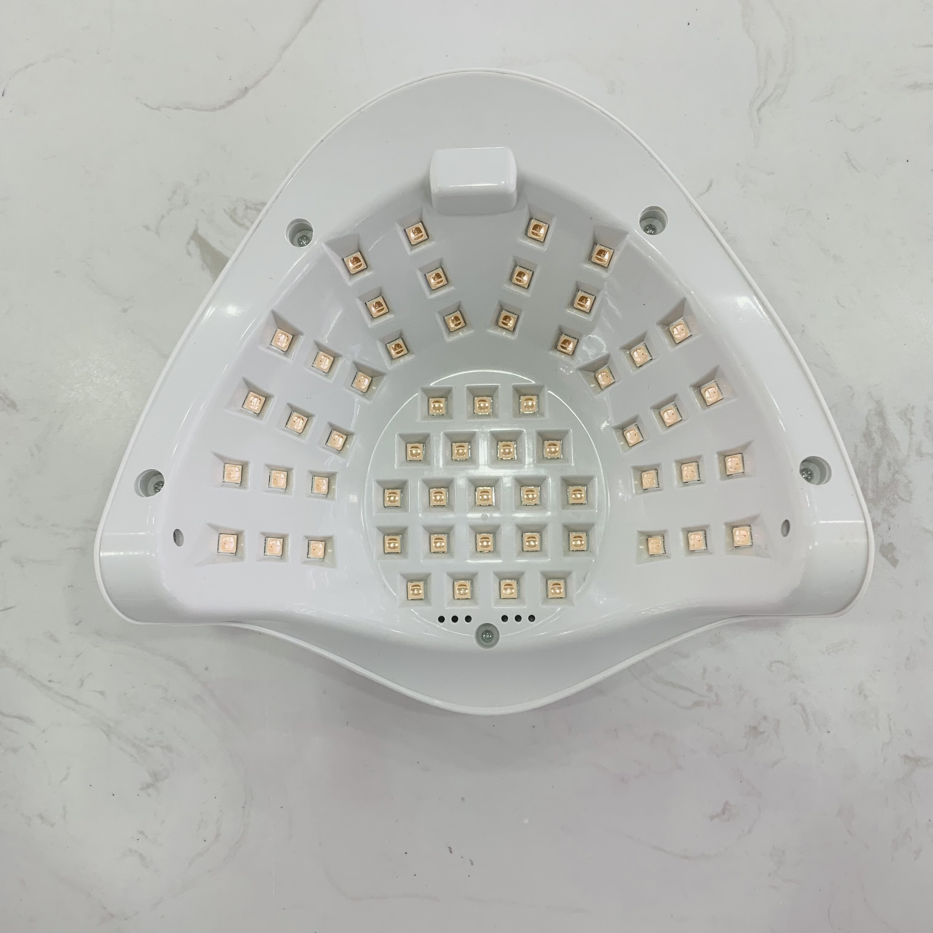 The new 288W high-power nail polish lamp and small light therapy lamp feature intelligent sensing, 3-time setting, detachable base, and quick-drying nail polish glue Application Scenario