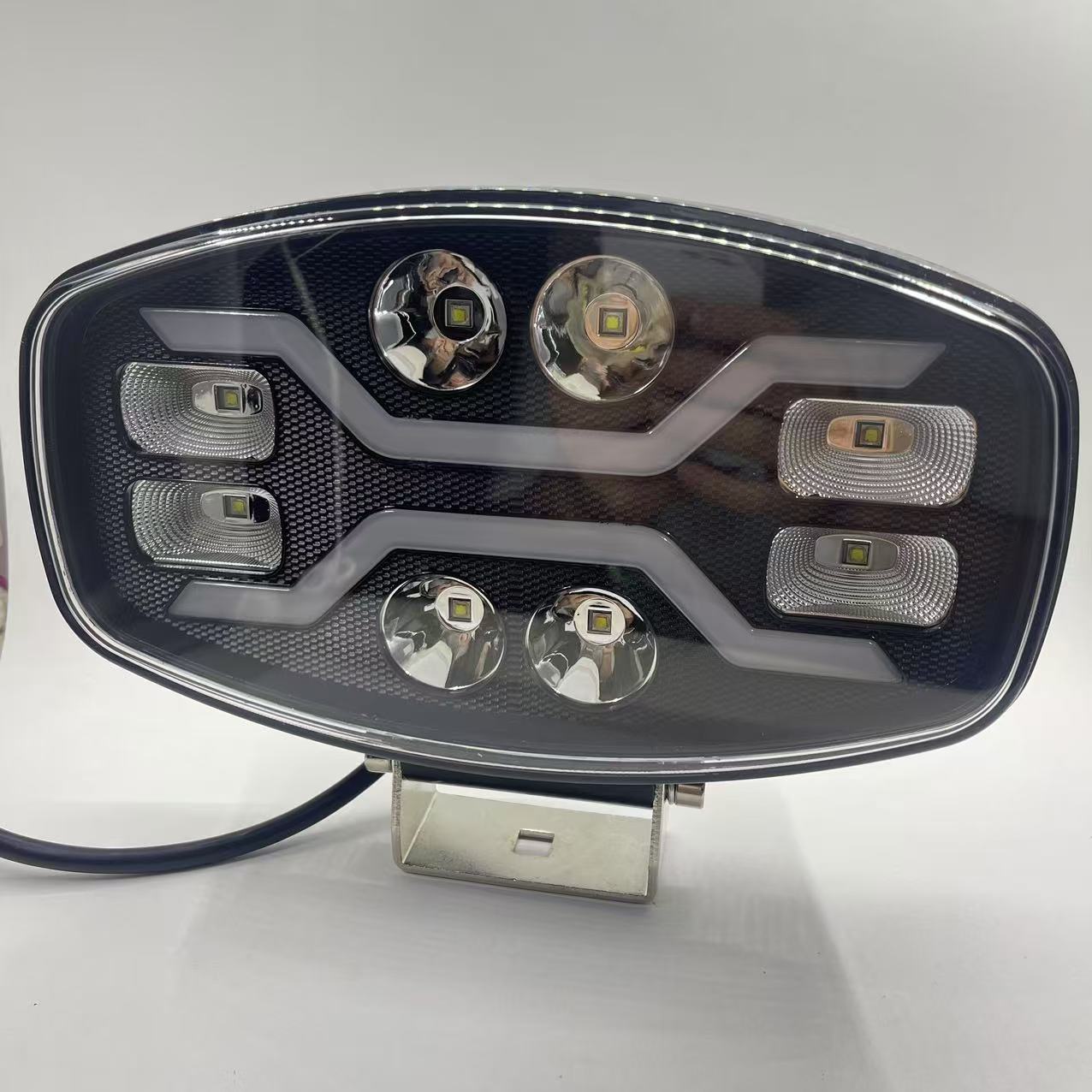 High-quality truck LED lights are suitable for Volvo/Scania spotlights, searchlights and LED fog lights Item Picture
