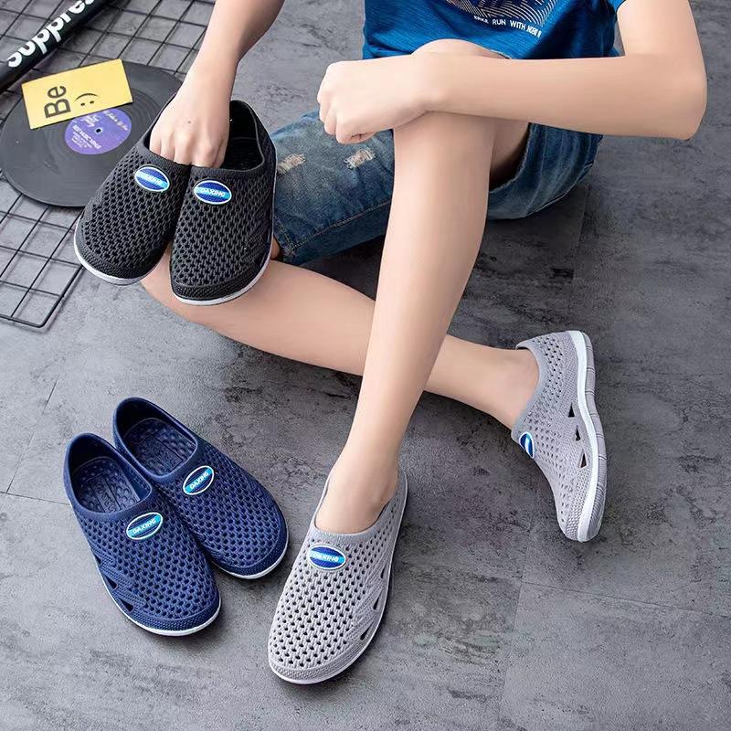 hole sandals men's summer fashion trends breathable closed toe men's sandals soft bottom non slip outdoor running sandals
