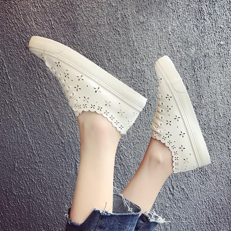 2024 spring new breathable mesh shoes female online influencer white shoes female students korean casual slip-on lazy shoes