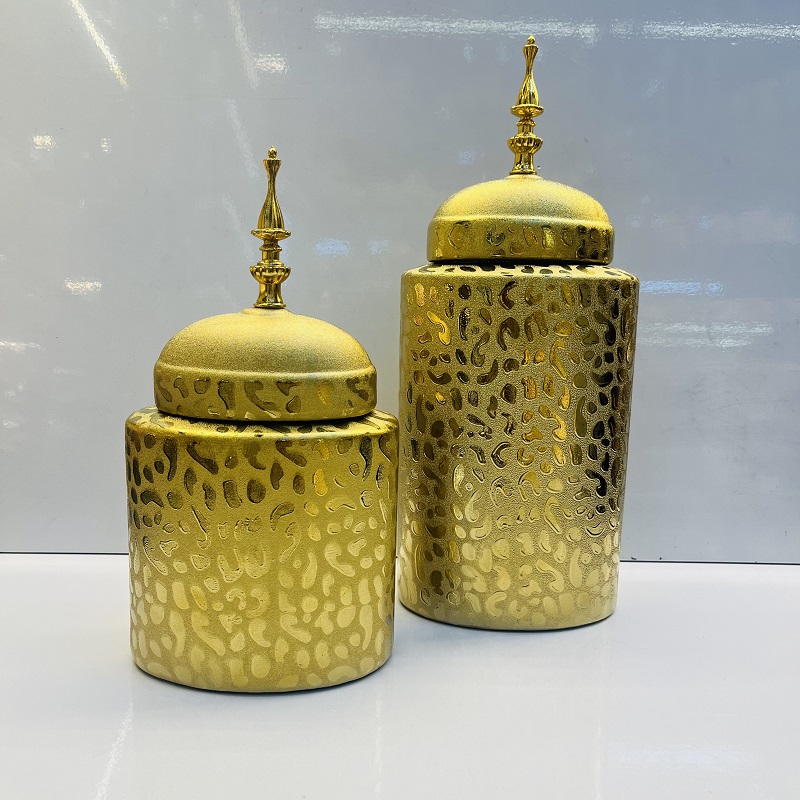Golden covered ceramic vase, Nordic modern American style living room decoration item, flower arrangement vase, home decoration item, vase decoration item, ceramic vase, soft decoration item, vase decoration item, plain vase for the entrance hall, traditional cultural ceramic products pic 1