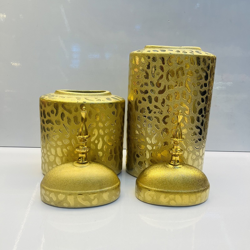 Golden covered ceramic vase, Nordic modern American style living room decoration item, flower arrangement vase, home decoration item, vase decoration item, ceramic vase, soft decoration item, vase decoration item, plain vase for the entrance hall, traditional cultural ceramic products pic 2