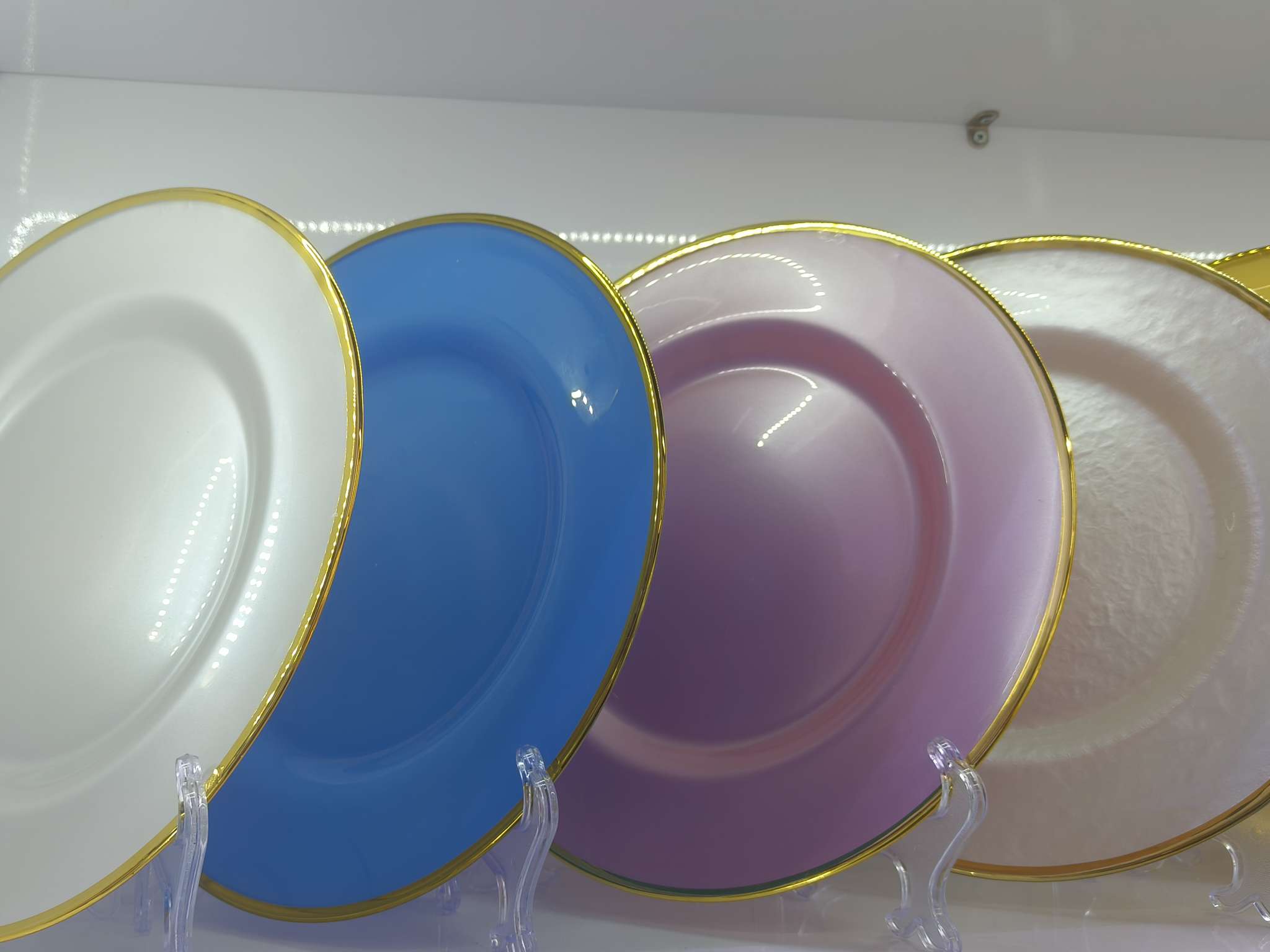 日用百货餐具系列 木质餐盘盘子 环保耐用 不锈钢餐具餐盘 美观实用 家用餐具